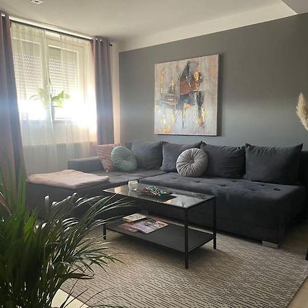 Prekrasan Mali Stan Matilda U Zagrebu Apartment Exterior photo
